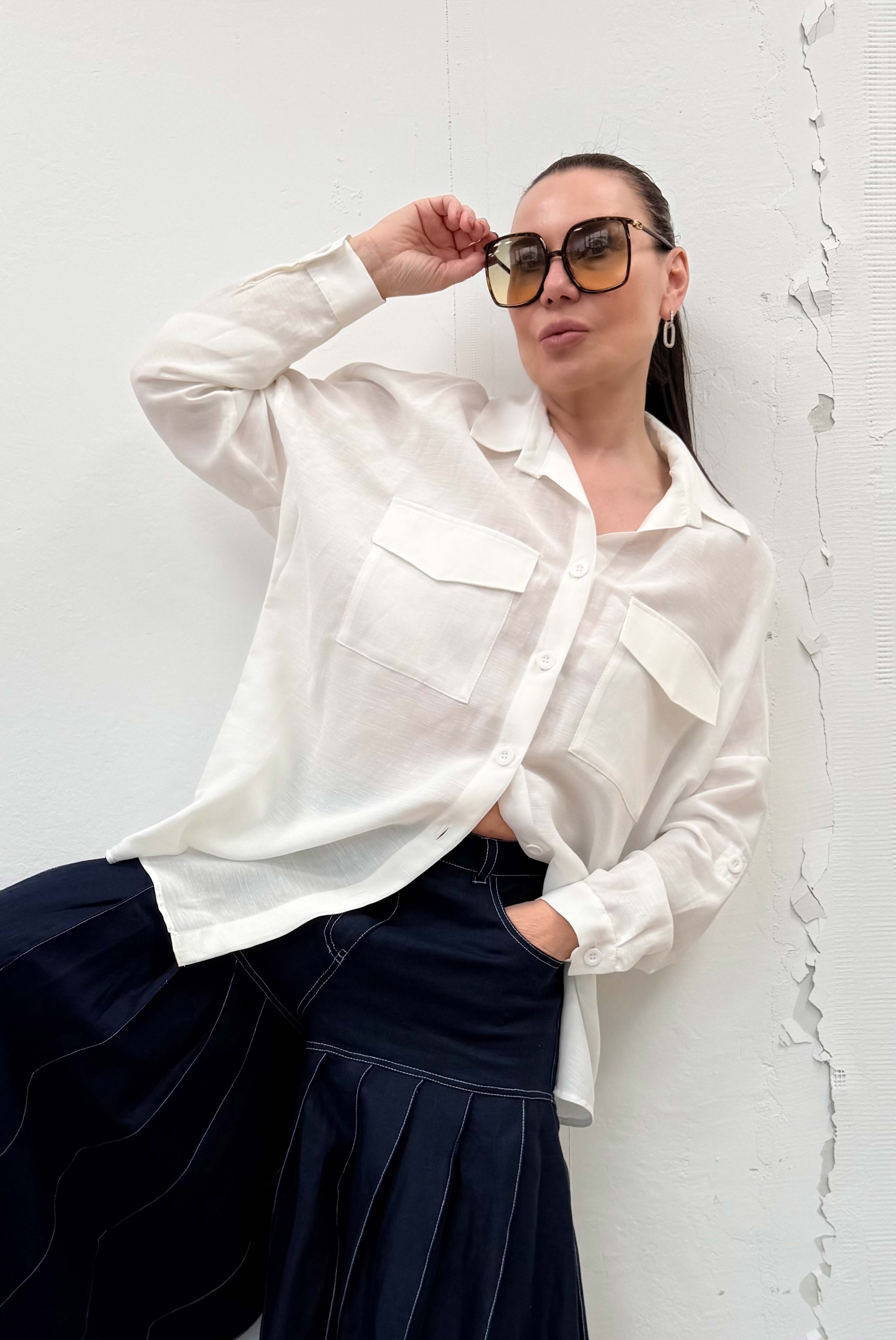 ленена риза бял цвят марина широка с големи джобове